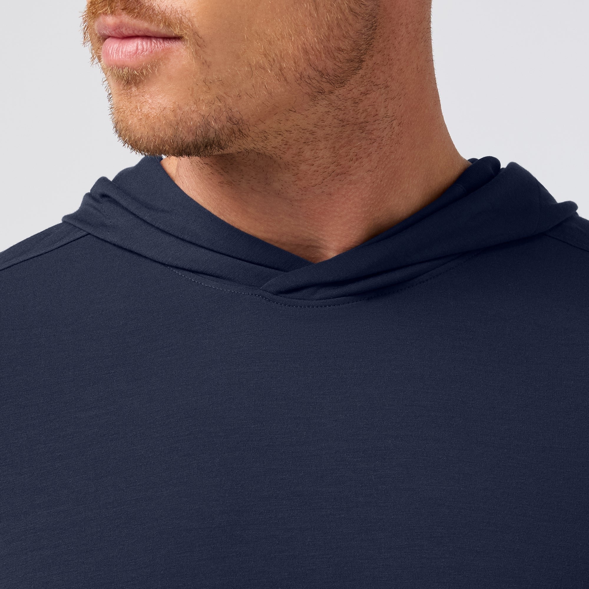 The Chalkboard Knox LS Hoodie by Mizzen+Main (Navy) – Chasing Scratch