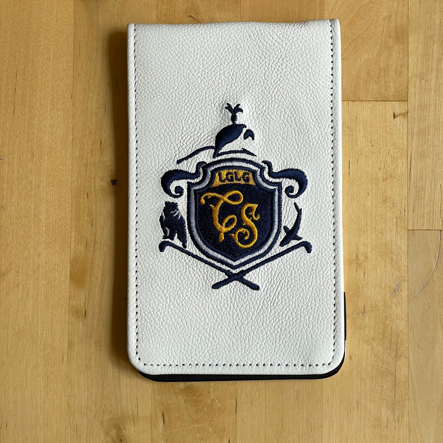 Scorecard /  Yardage Book Cover - The Family Crest